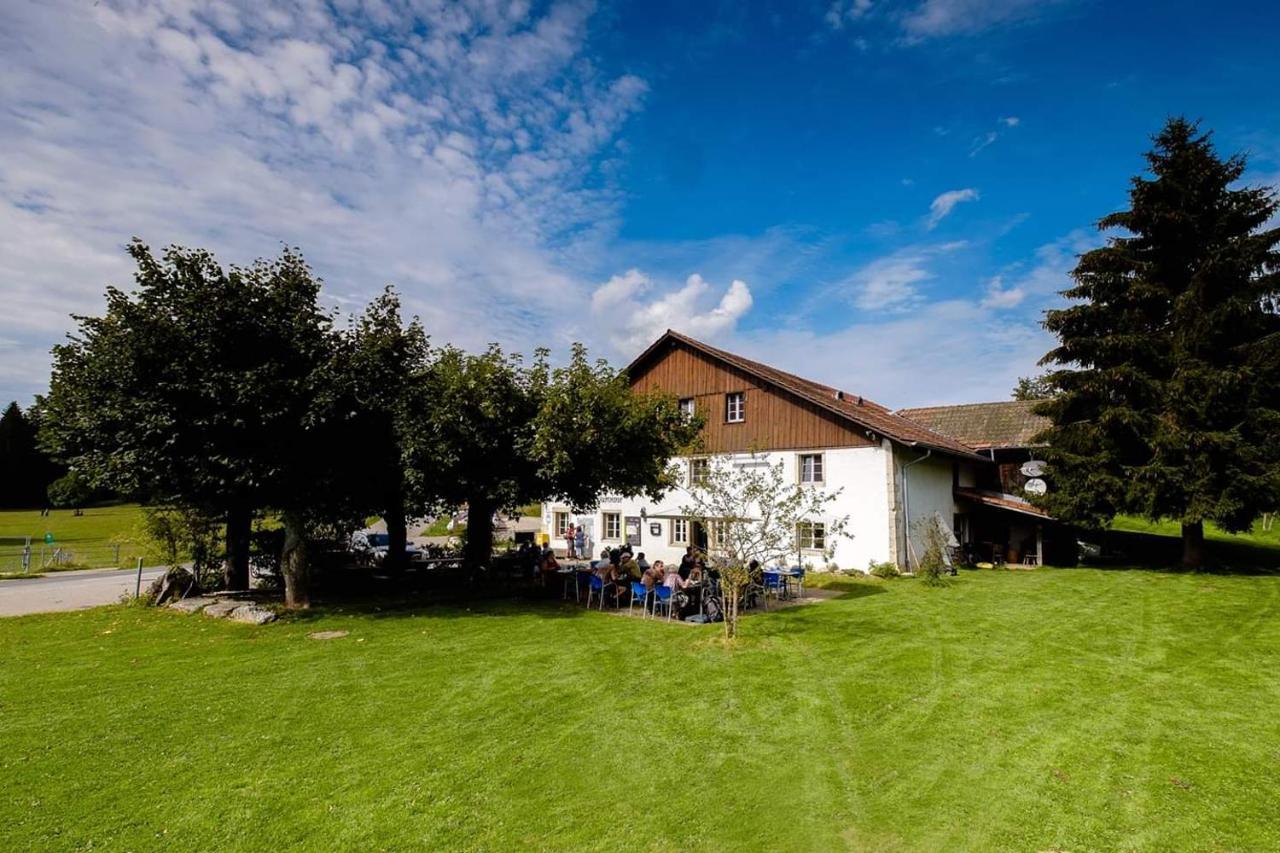 Auberge de la Couronne Saignelégier Extérieur photo