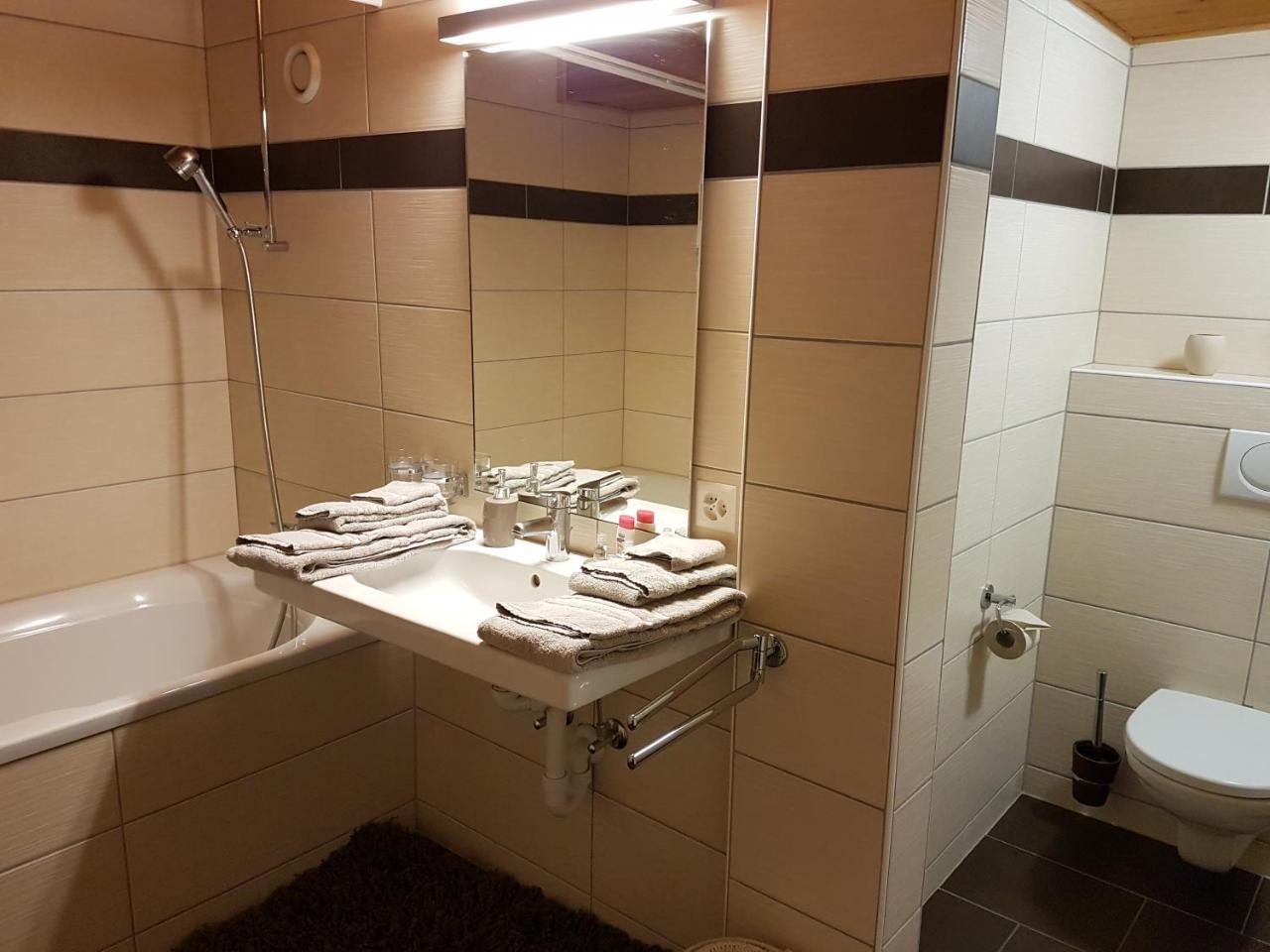 Auberge de la Couronne Saignelégier Extérieur photo